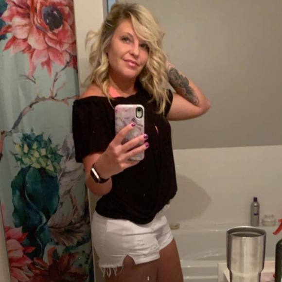 Meet your Posher, Bobbie - Picture 1 of 1